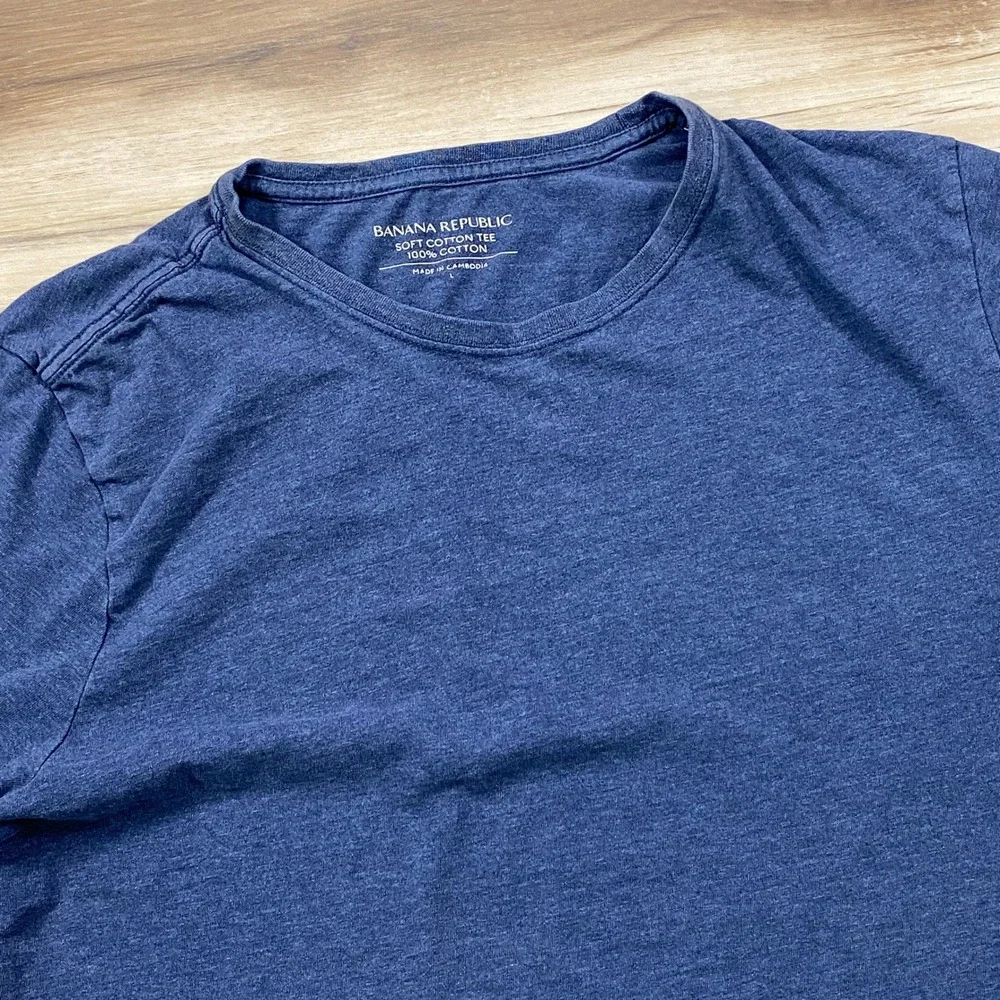 Banana Republic T-Shirt Men Large Minimalist 100% Soft Cotton Tee Regular Blue